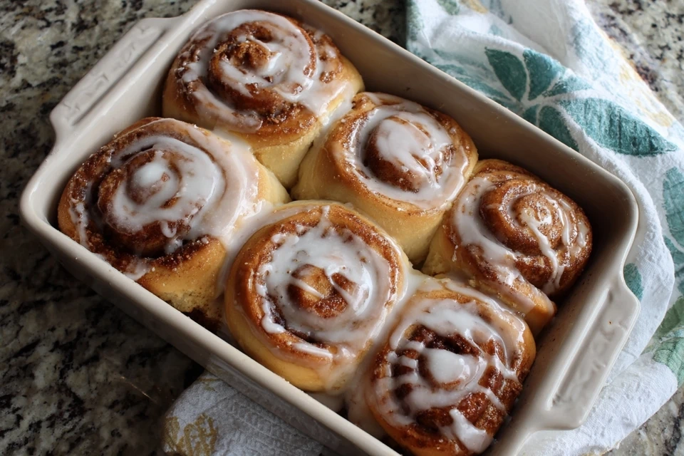 Gluten-Free Cinnamon Rolls Recipe2