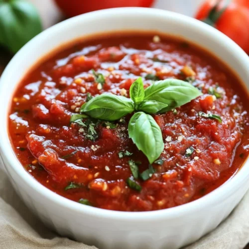 Healthy Spaghetti Sauce With Fresh Tomatoes: Simple And Healthy 2 Bowl Of Healthy Homemade Spaghetti Sauce With Fresh Tomatoes, Garnished With Basil And Red Pepper Flakes On A Wooden Surface