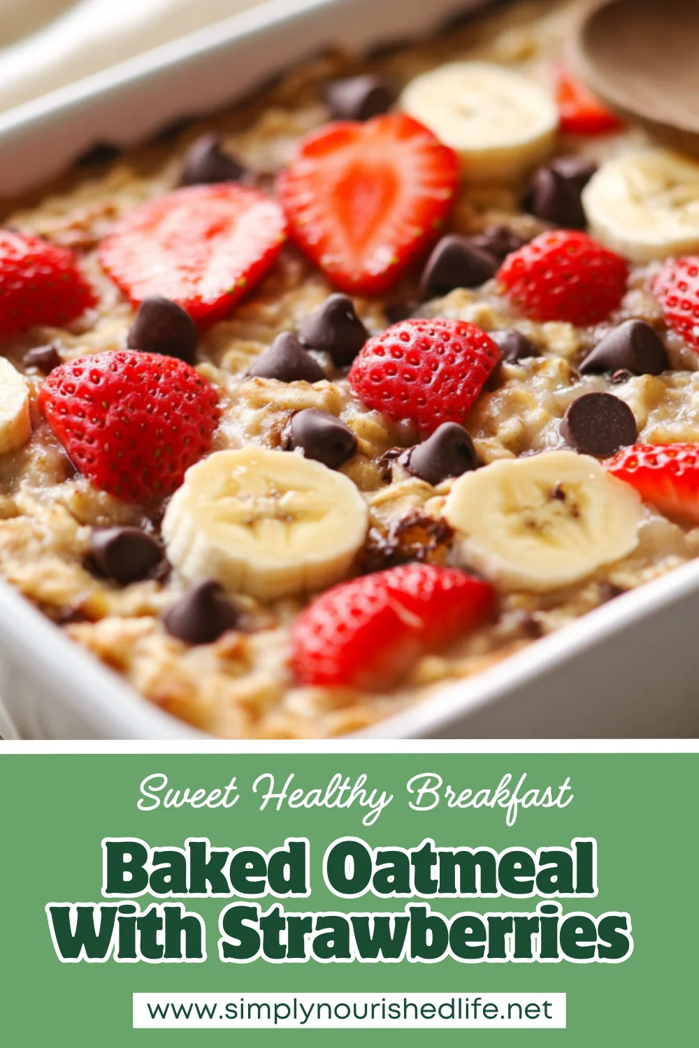 Baked Oatmeal With Strawberries And Bananas: A Healthy Breakfast Favorite 1 Baked Oatmeal With Strawberries And Bananas