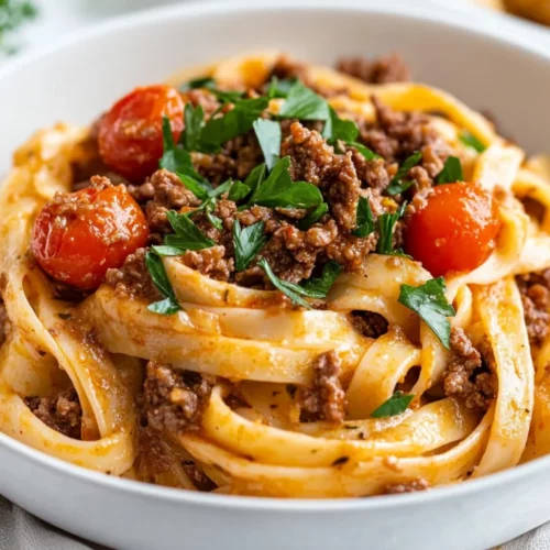 Viral Turkish Pasta With Yogurt: A Creamy, Healthy Favorite 2 Viral Turkish Pasta With Yogurt In A White Bowl Topped With Spiced Beef And Fresh Herbs